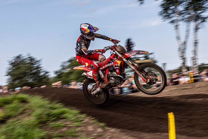 El piloto español Jorge Prado durante una prueba del Mundial de Motocross