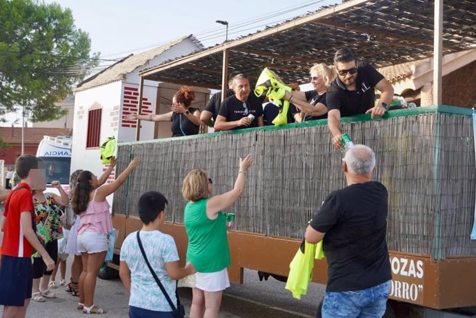 Imagen del desfile de carrozas