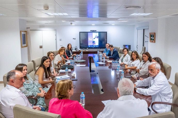 Asistentes al taller sobre investigación y ensayos clínicos.