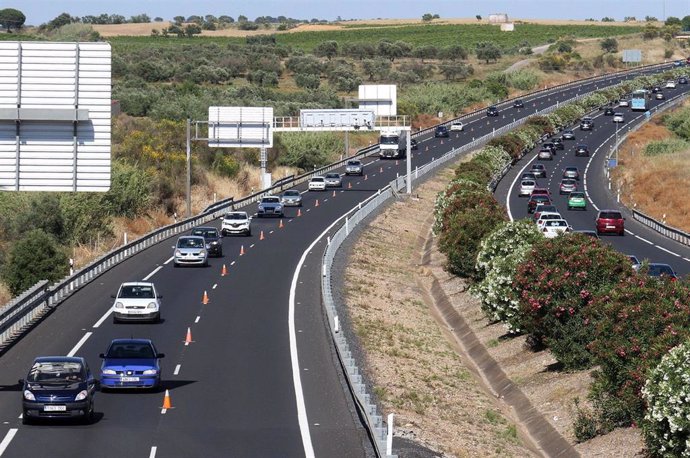 Estado de los carroles de la A-49 entre Huelva y Sevilla durante los fines de semana, con un carril menos en dirección a Huelva.