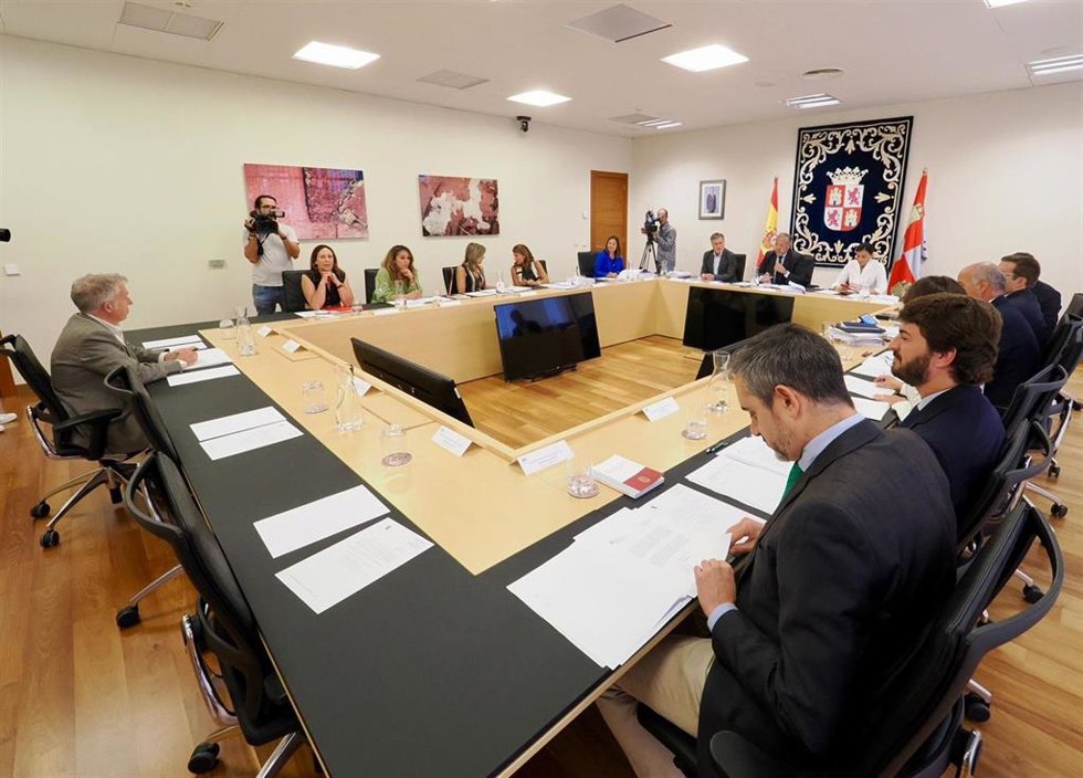 Junta de Portavoces de las Cortes de Castilla y León.