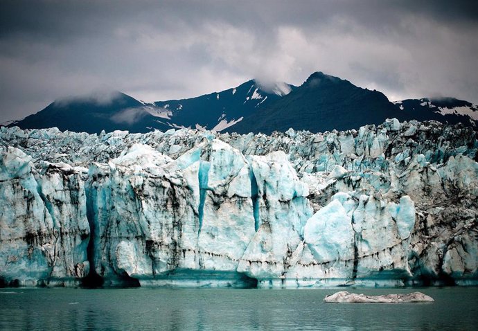 Archivo - Glaciar Breidamerkurjokull, en Islandia