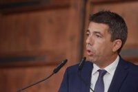 Mazón insiste en que los centros de menores migrantes están "hacinados" y afea al PSOE que les acusen de insolidarios