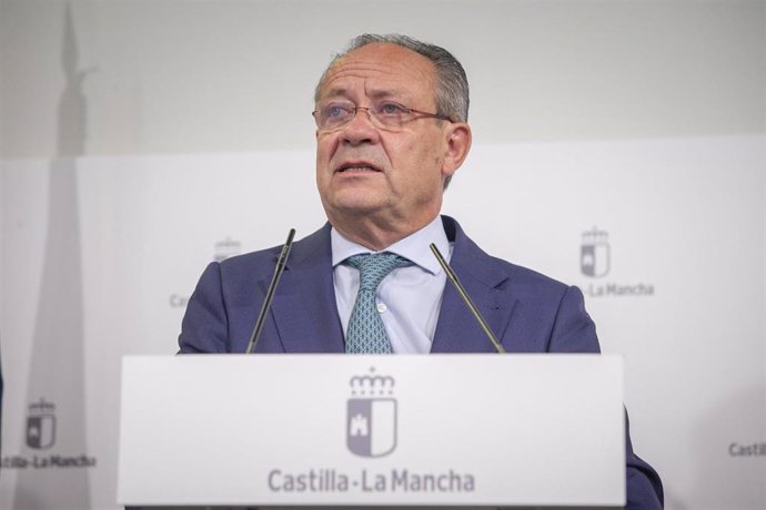 Archivo - El consejero de Hacienda, Administraciones Públicas y Transformación Digital, Juan Alfonso Ruiz Molina