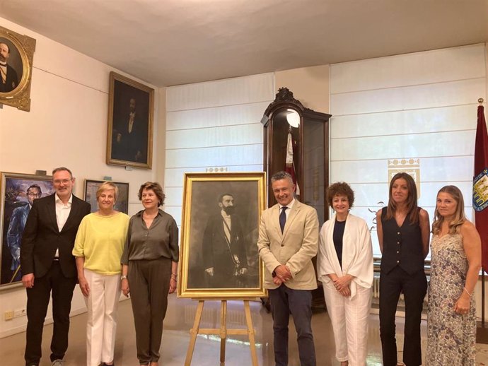 El Ayuntamiento de Logroño recibe el retrato de Pablo Sengáriz y Rodríguez, alcalde de la ciudad entre 1897 y 1899