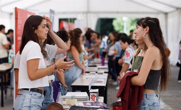 Estudiantes, en la Jornada de Bienvenida celebrada el año pasado.