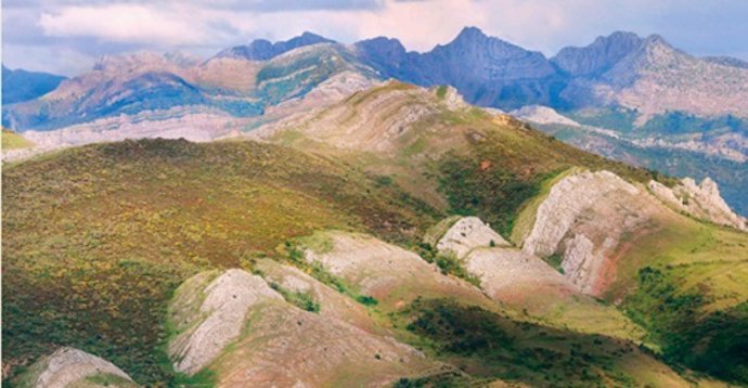 Manto tectónico de la Unidad del Esla, reconocido entre los nuevos 100 sitios del Patrimonio Geológico Mundial.