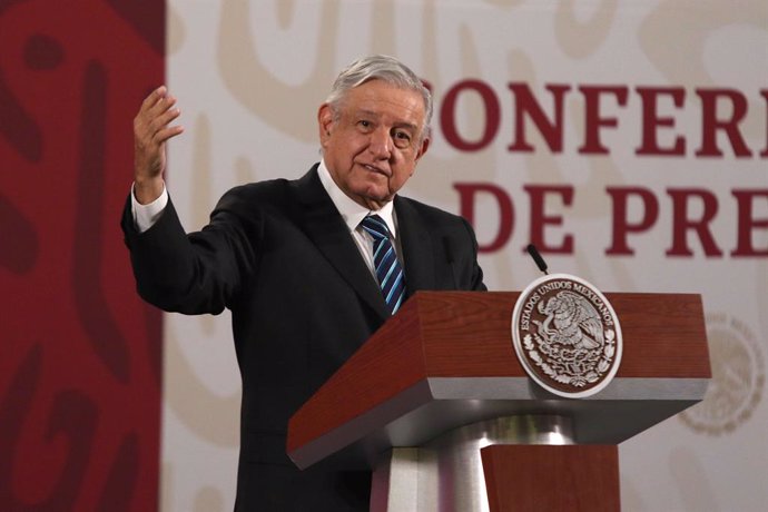 Archivo - 30 April 2020, Mexico, Mexico City: Mexican President Andres Manuel Lopez Obrador speaks during his daily press conference. 