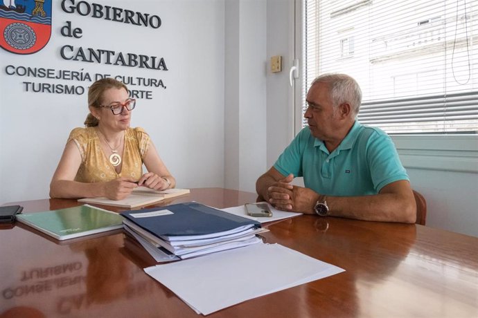 Cultura estudiará reproducir las piezas de la ermita románica de La Colá para exponerlas en Arenas de Iguña