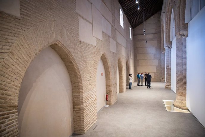 Visita del delegado del Gobierno andaluz en Granada, Antonio Granados, a los trabajos de restauración en la iglesia de San Andrés