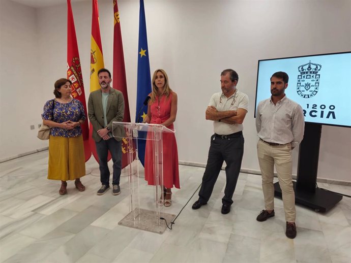 La concejala de Bienestar Social, Familia y Salud, Pilar Torres, durante la presentación