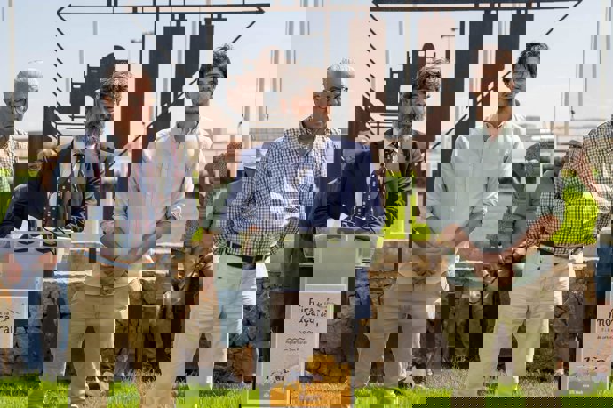 El vicepresidente del Consell de Mallorca y conseller insular de Medio Ambiente, Medio Rural y Deportes, Pedro Bestard, en la presentación de la Feria de la Caza y el Mundo Rural en el Hipódromo de Son Pardo.