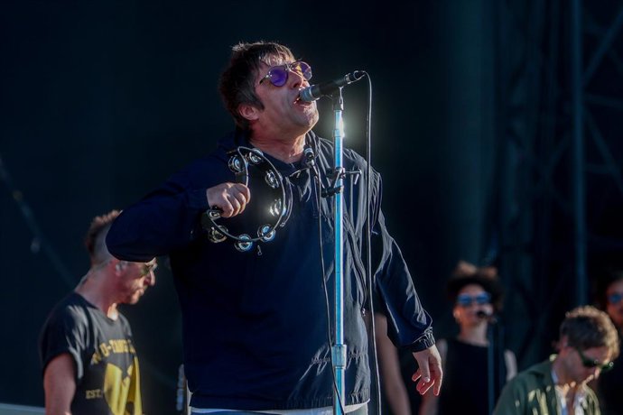 Archivo - El cantante Liam Gallagher durante una actuación en la tercera jornada del festival Mad Cool 2023, que estrena recinto en Villaverde Alto, a 8 de julio de 2023, en Madrid (España). Liam Gallagher es un cantante, compositor, crítico y músico ingl