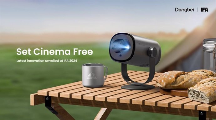 Dangbei Freedo, the brand's first portable projector designed for on-the-go entertainment