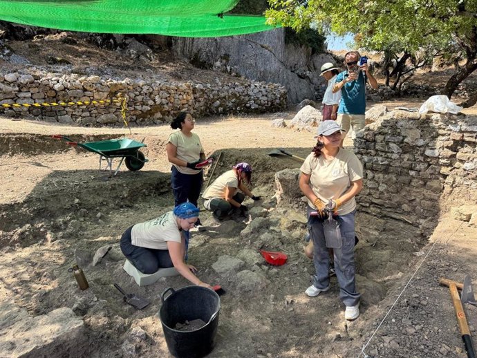 Excavaciones en el yacimiento romano de Ocuri en Ubrique