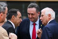 Katz tilda de "mentira flagrante" las acusaciones de Borrell sobre desplazar a la población de Cisjordania