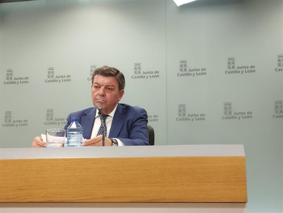Confianza al "cien por cien" en CyL del éxito del recurso contra la Ley de Amnistía por vulnerar 14 artículos. El consejero de la Presidencia, Luis Miguel González Gago, en su comparecencia ante los medios.