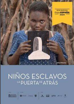 Cartel exposición 'Niños esclavos': La puerta de atrás' de Ana Palacios.