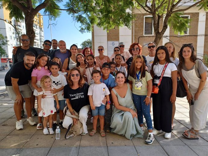 Despedida de los niños saharauis que han pasado el verno en Huelva con el programa 'Vacaciones en Paz'.