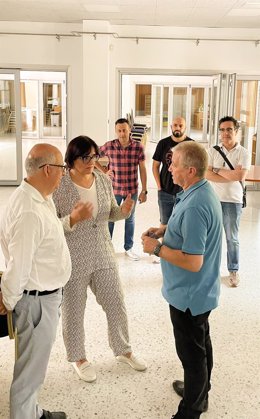 Visita de la delegada de Desarrollo Educativo de la Junta en Granada, María José Martín, al Hurtado de Mendoza