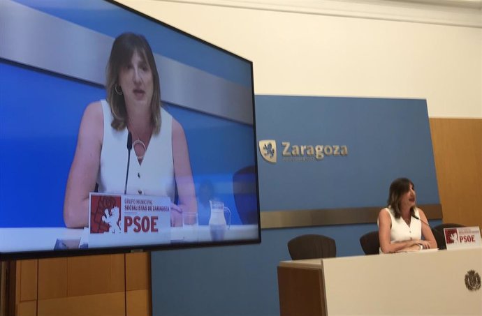 La portavoz del grupo municipal del PSOE en el Ayuntamiento de Zaragoza, Lola Ranera