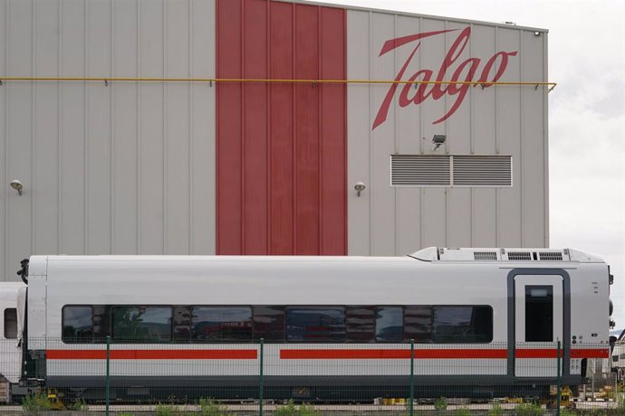 Fachada de la planta de Talgo, a 29 de agosto de 2024, en Rivabellosa, Álava