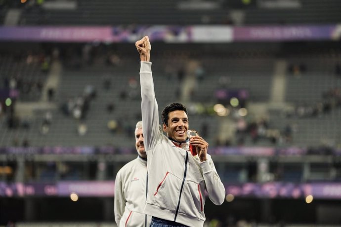 Joan Munar celebra su medalla de bronce en Paris 2024