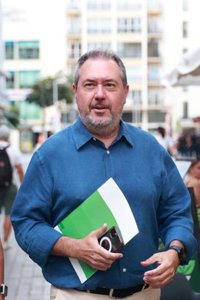 Espadas señala "récord" de financiación estatal en Andalucía y dice que Moreno "confronta" para tapar su "incapacidad"