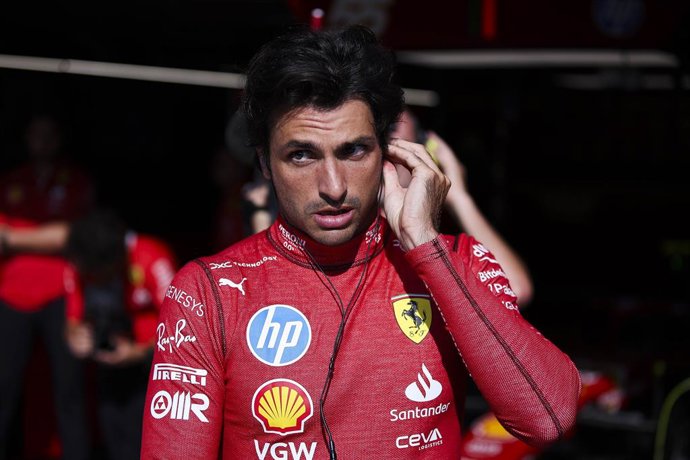 SAINZ Carlos (spa), Scuderia Ferrari SF-24, portrait during the Formula 1 Pirelli Gran Premio dItalia 2024, Italian Grand Prix 2024, 16th round of the 2024 Formula One World Championship from August 30 to September 1, 2024 on the Autodromo Nazionale Mo