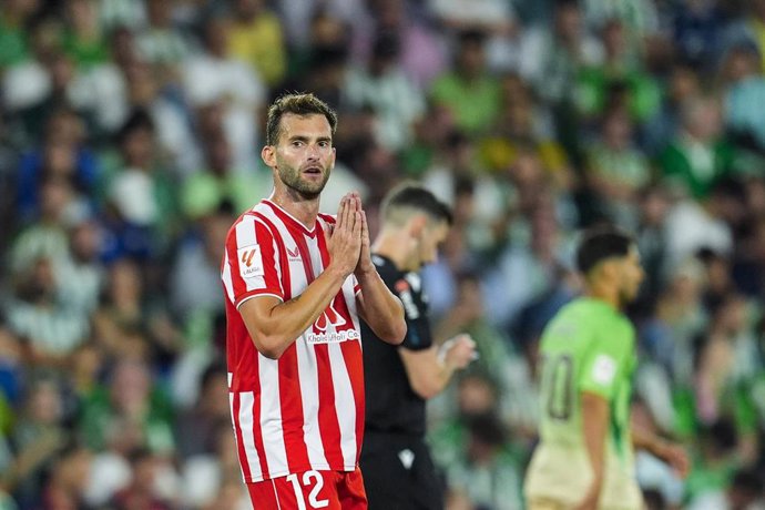 Archivo - Leo Baptistao, durante un partido con la UD Almeria.