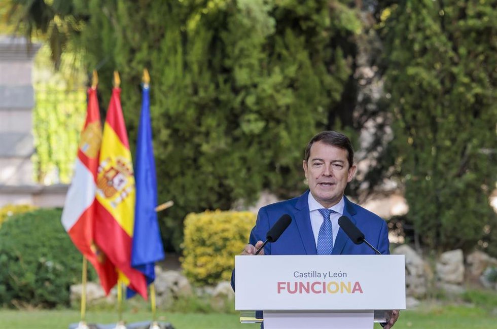 Fernández Mañueco en la rueda de prensa de inicio del curso político