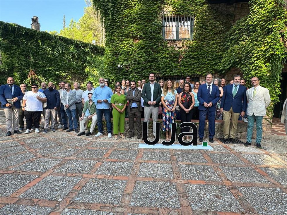 Asistentes a la inauguración del curso.