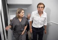 Almeida asegura que Illa es presidente "con cargo al bolsillo de los madrileños" y alude a las consecuencias para Madrid