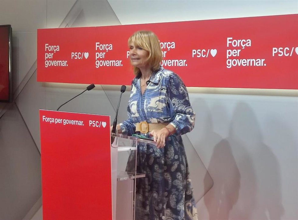 La viceprimera secretaria del PSC, Llusa Moret, en rueda de prensa