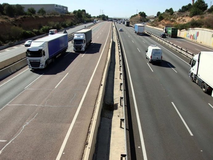 Archivo - Arxiu - Bypass amb 10 carrils