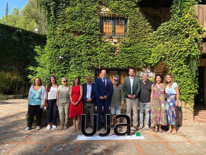 Asistentes a la inauguración del curso.