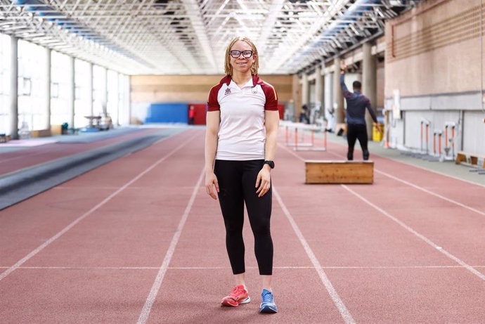 Archivo - La atleta española Adiaratou Iglesias en el CAR de Madrid