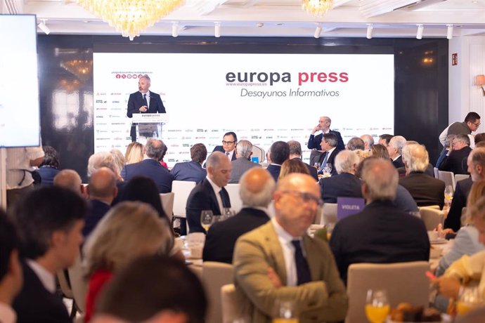 El presidente del Gobierno de Aragón, Jorge Azcón, interviene durante un Desayuno Informativo de Europa Press, en el Hotel Roosewood Villa Magna, a 3 de septiembre de 2024, en Madrid (España).