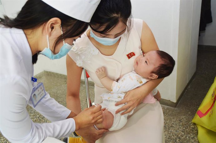 Campaña de vacunación apoyada por UNICEF en Corea del Norte