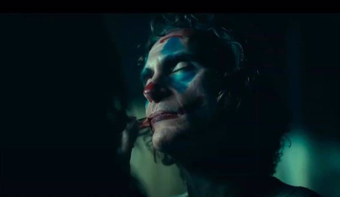 Harley Quinn ensalza al Joker en dos clips de Folie à Deux con escenas inéditas