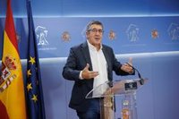 PSOE critica que el PP acuerde el reparto de migrantes y luego diga públicamente que el Gobierno les va a abandonar