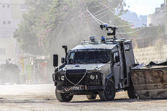 Un vehículo militar de Israel durante una operación en la ciudad de Yenín, en Cisjordania (archivo)