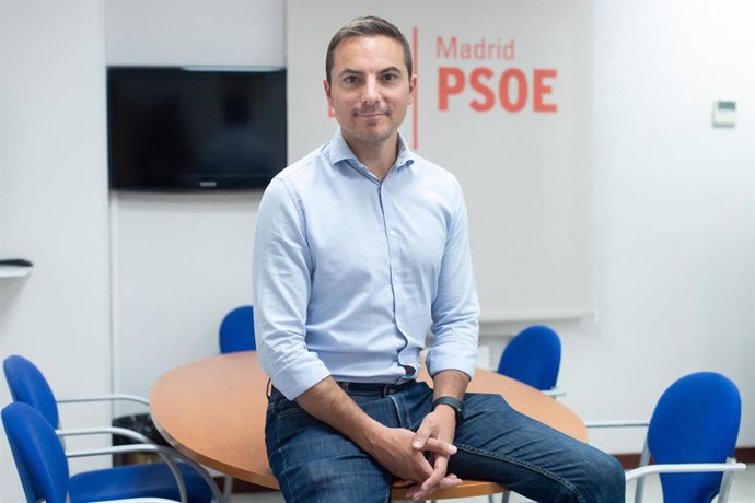 Archivo - El secretario general del PSOE-M, Juan Lobato