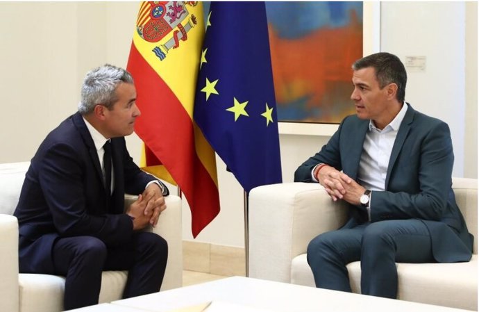 Recasens (Anfac) sostiene su primera reunión Sánchez y Hereu para abordar los retos de la Industria.