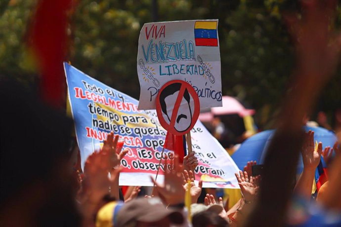 Manifestación contra el Gobierno de Nicolás Maduro en Ciudad de México