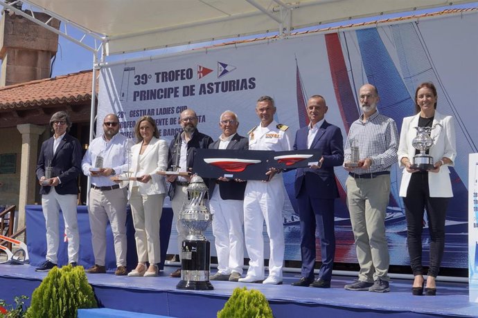 Presentación del 39º Trofeo Príncipe de Asturias en el Monte Real Club de Yates de Baiona (Pontevedra).