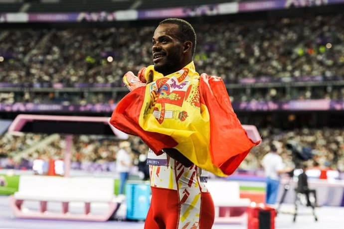 David José Pineda tras ganar la plata en 400 m T20 de Paris 2024