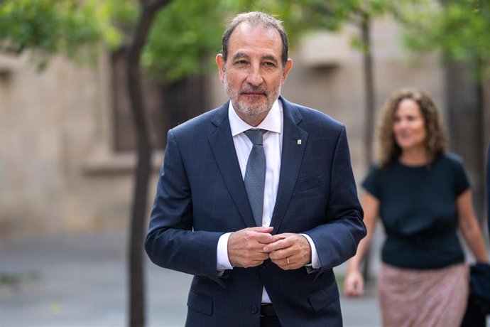 El conseller de Justicia y Calidad Democrática, Ramon Espadaler, a su llegada al primer Consell Executiu del Govern, en el Palau de la Generalitat, a 13 de agosto de 2024, en Barcelona, Catalunya (España)