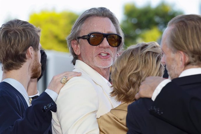 Daniel Craig presenta Queer en el Festival de Venecia