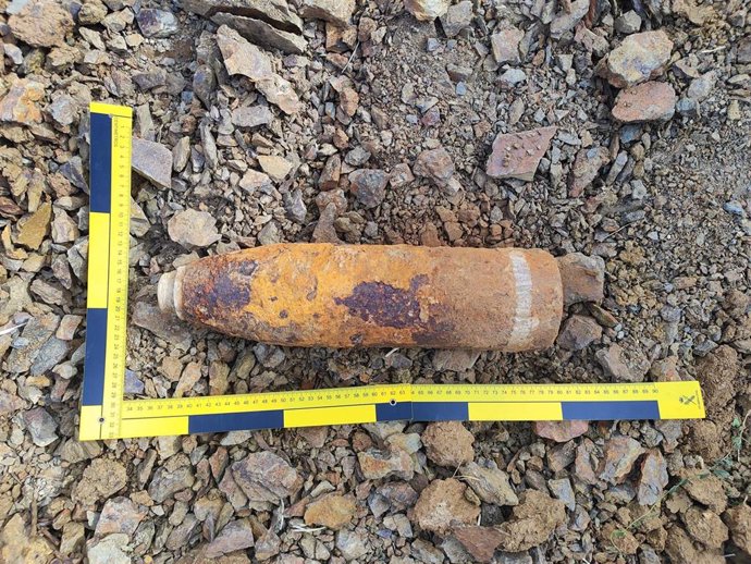 Proyectil de la Guerra Civil hallado en las excavaciones de una obra en La Granjuela (Córdoba).